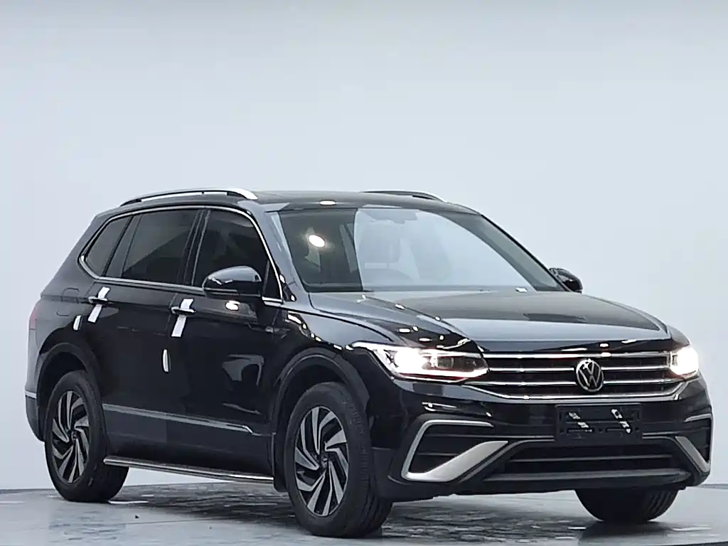 Volkswagen Tiguan L 2023