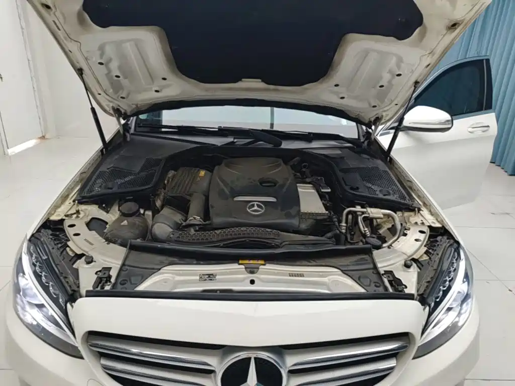 Mercedes-Benz C-Class 2017 — фото 20