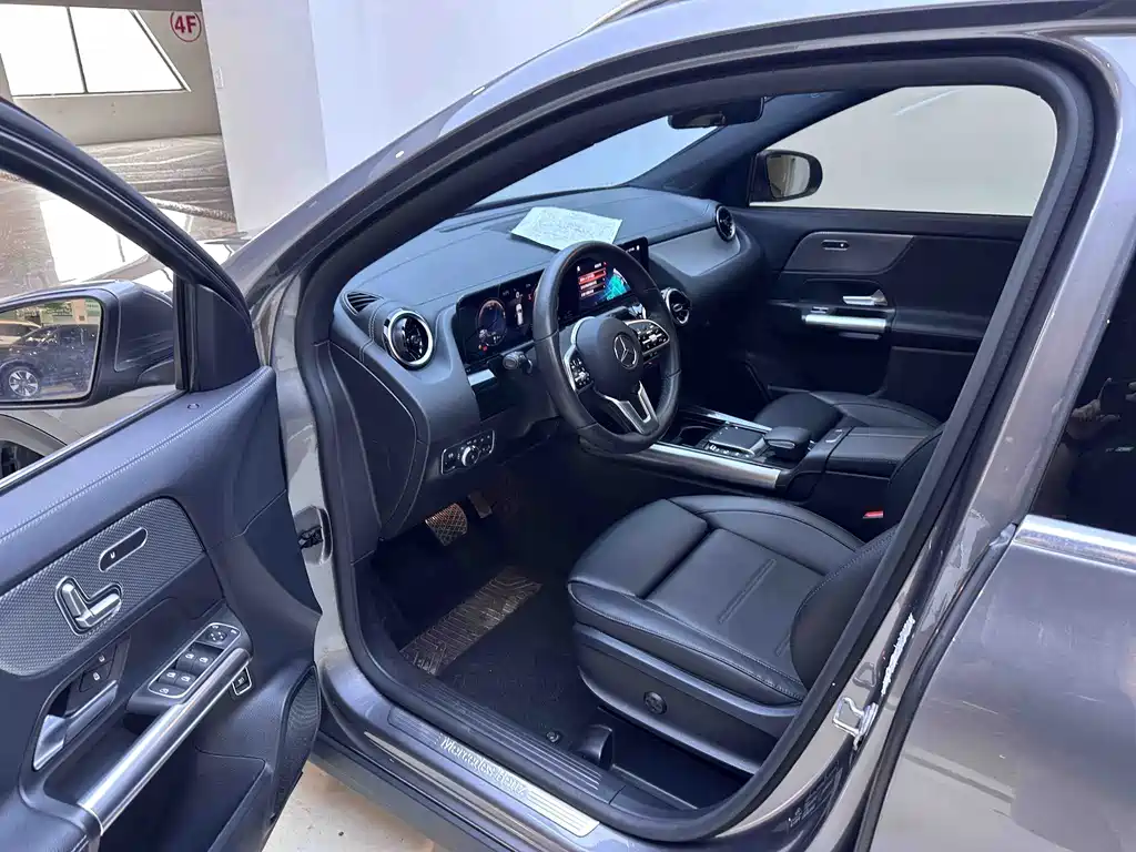 Mercedes-Benz GLA 2021 — фото 8