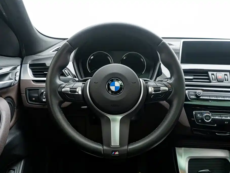 BMW X2 2020 — фото 19