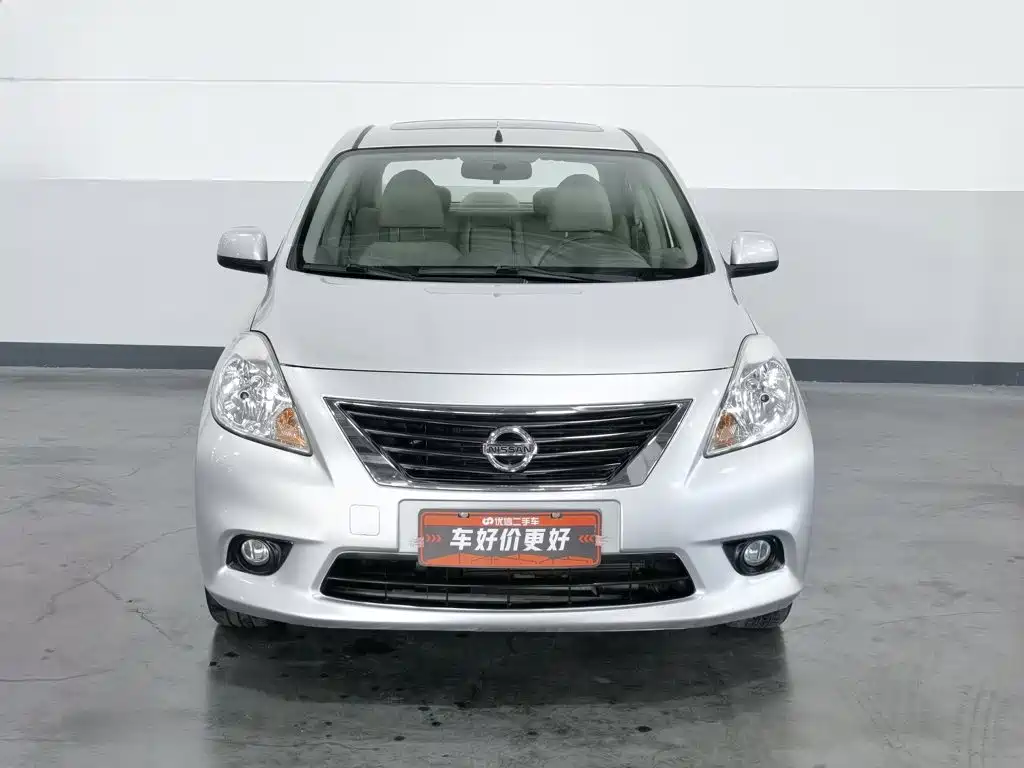 Nissan Sunny 2013