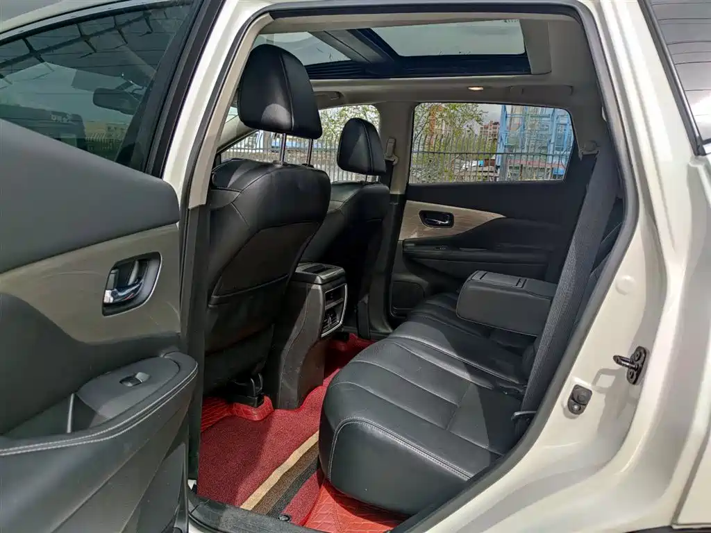 Nissan Murano 2020 — фото 10