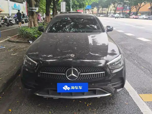 Mercedes-Benz E-Class 2023