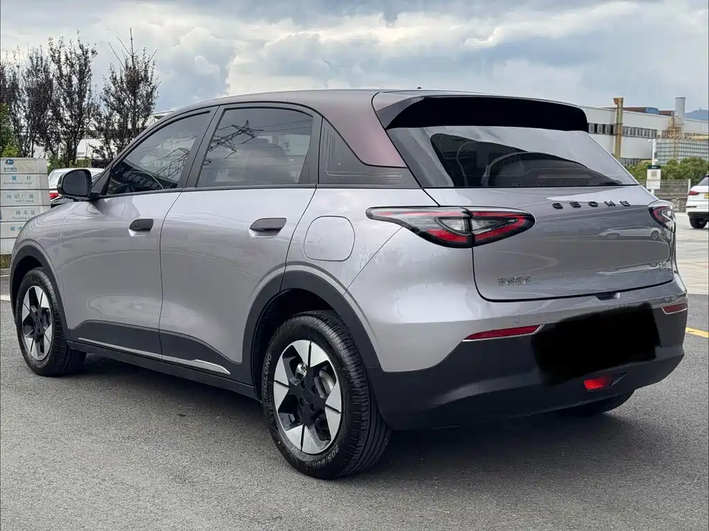Geely Galaxy Starwish 2025 — фото 23