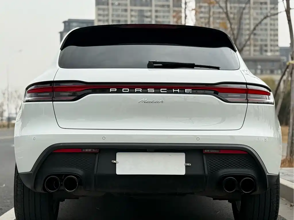 Porsche Macan 2023 — фото 17