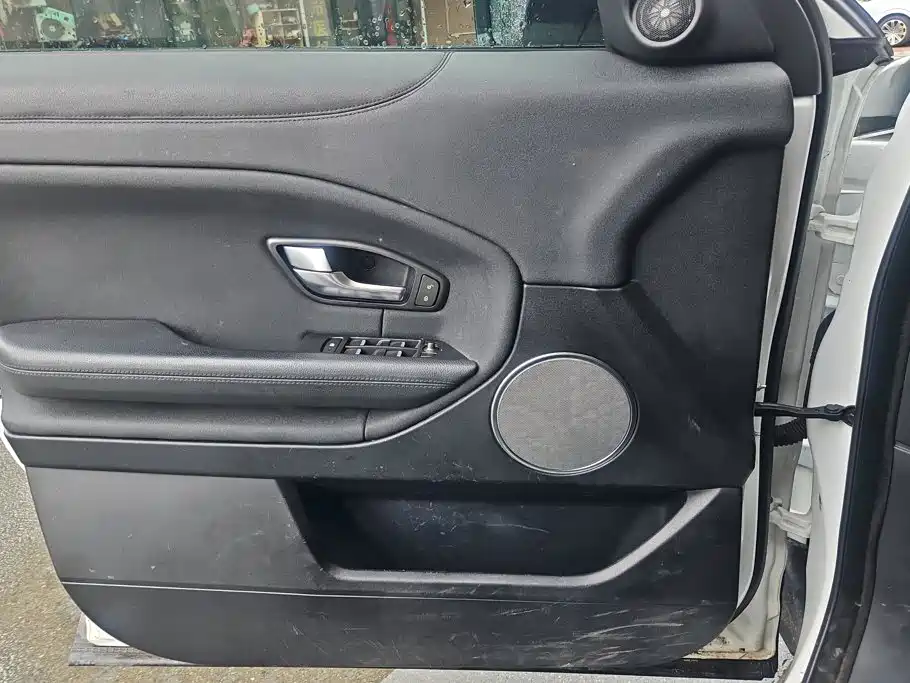 Land Rover Evoque 2019