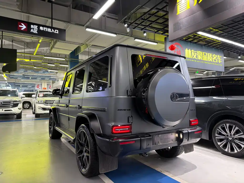 Mercedes-Benz G-Class AMG 2023 — фото 4