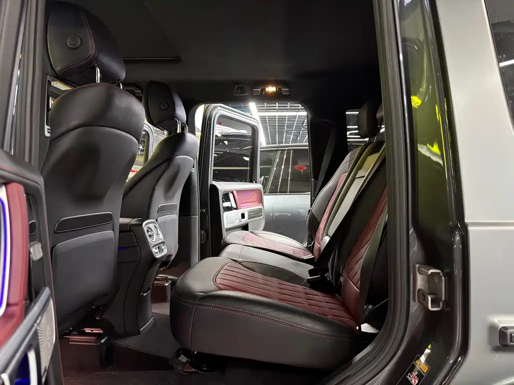 Mercedes-Benz G-Class AMG 2023 — фото 9
