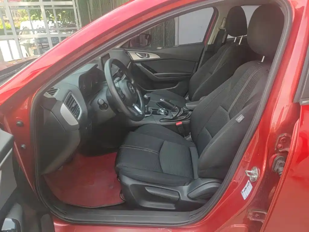 Mazda 3 Angkesela 2019 — фото 15