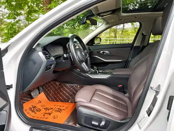 BMW 3 Series 2021