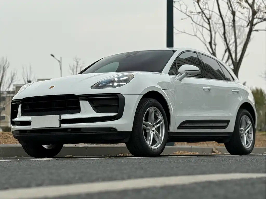 Porsche Macan 2023 — фото 2