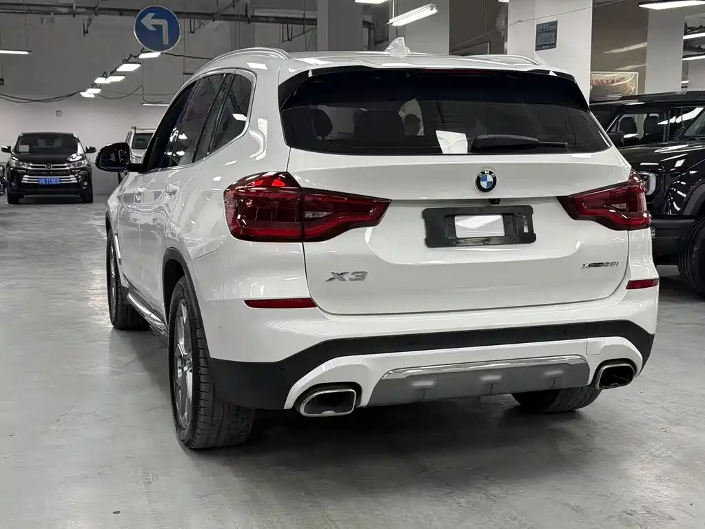 BMW X3 2019 — фото 14