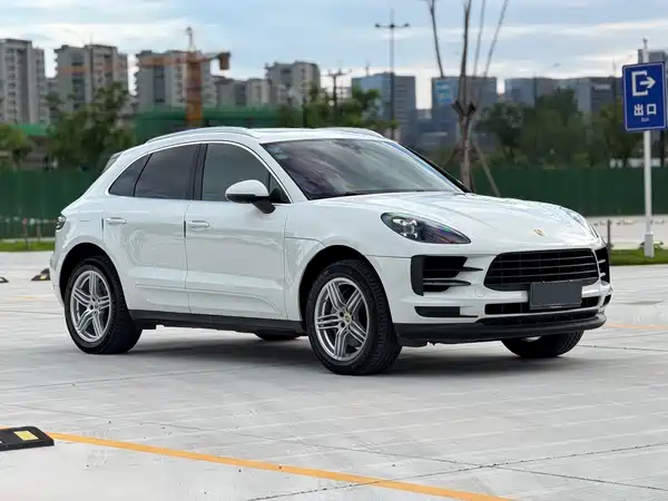 Porsche Macan 2020