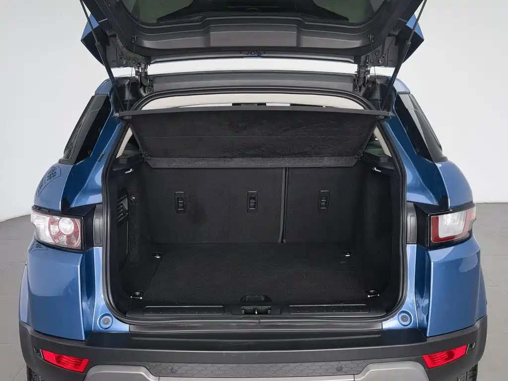 Land Rover Evoque 2015 — фото 16