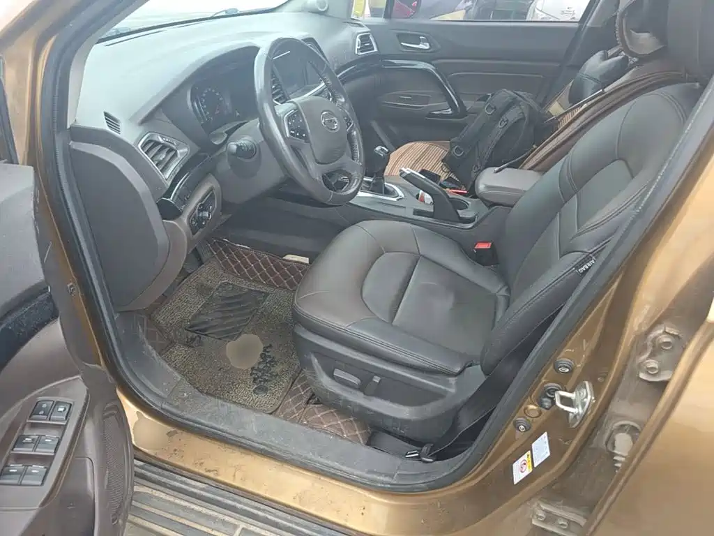 GAC Motor Trumpchi GS4 2015 — фото 22