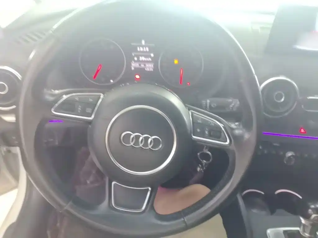 Audi A3 2015 — фото 11