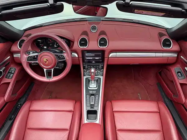 Porsche 718 2024