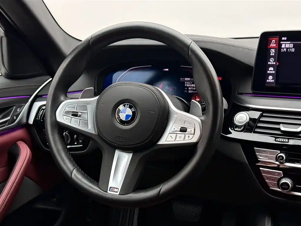 BMW 5 Series 2023 — фото 12