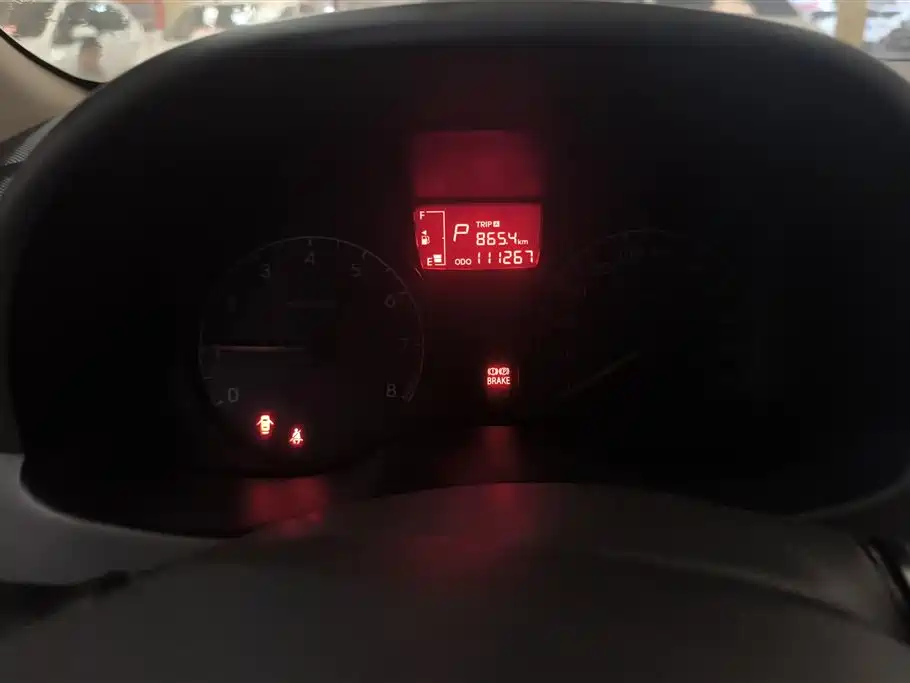 Hyundai Verna 2015 — фото 14