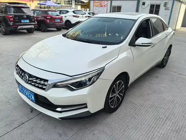 Venucia D60 2018