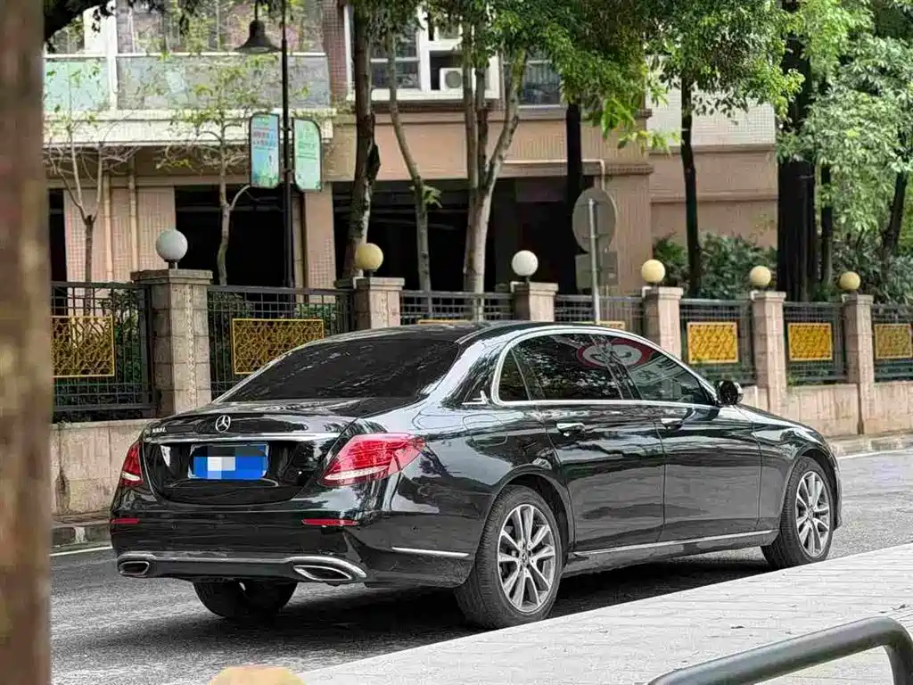 Mercedes-Benz E-Class 2018 — фото 2