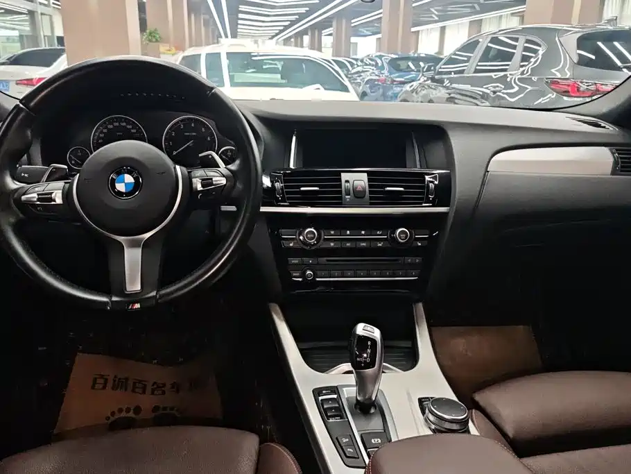 BMW X4 2017 — фото 12