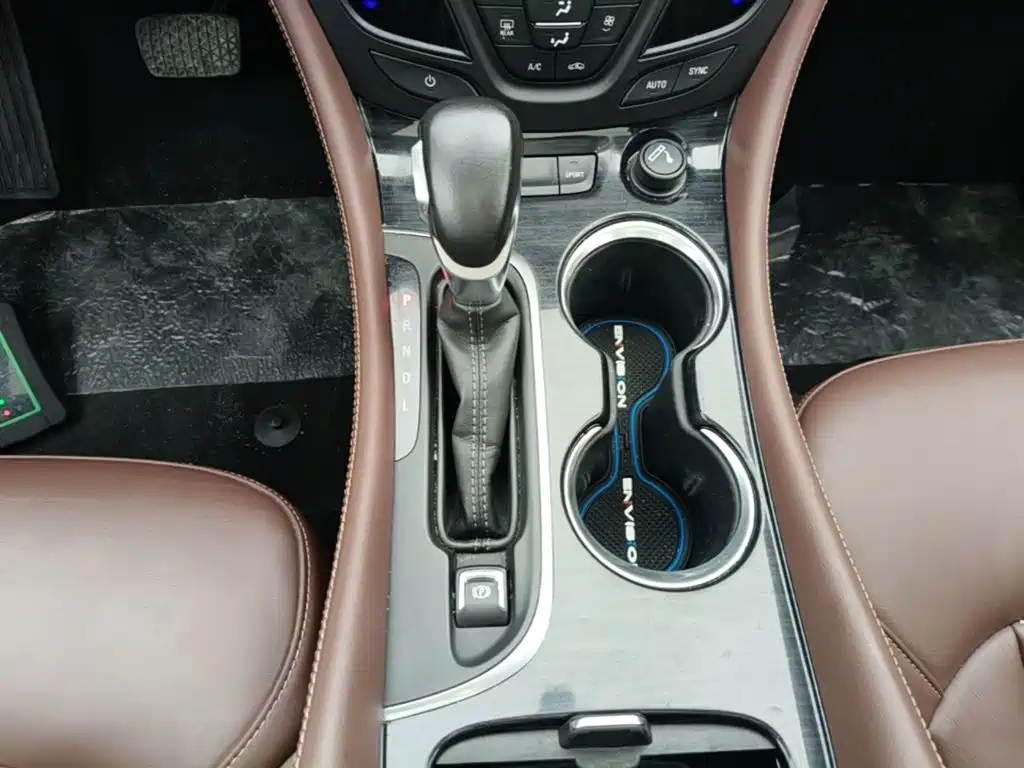 Buick Envision Plus 2018 — фото 14