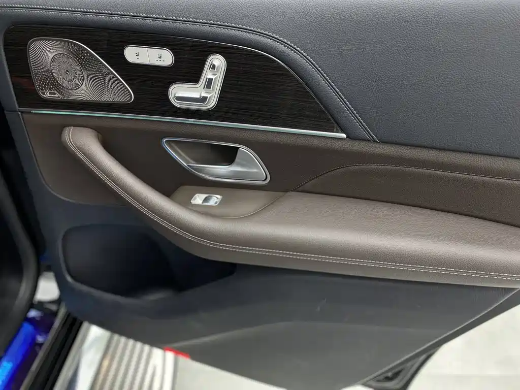 Mercedes-Benz GLS 2022 — фото 24