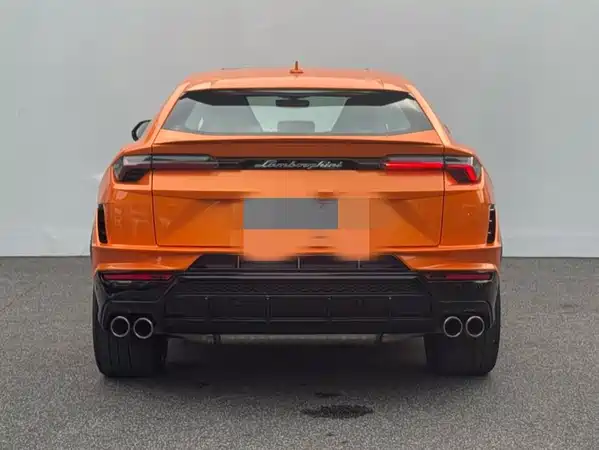 Lamborghini Urus 2025
