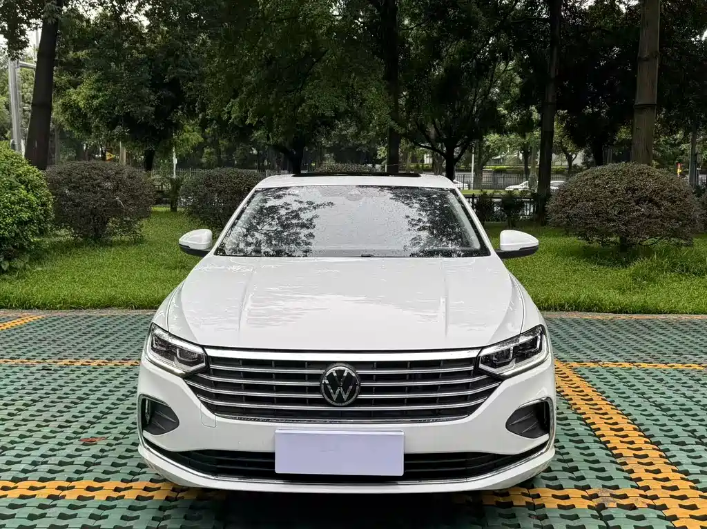 Volkswagen Lavida 2024