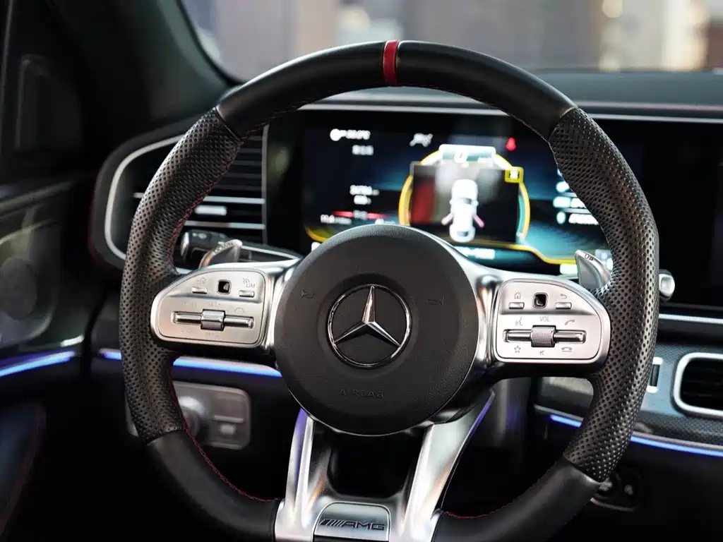 Mercedes-Benz GLE Coupe AMG 2024 — фото 7