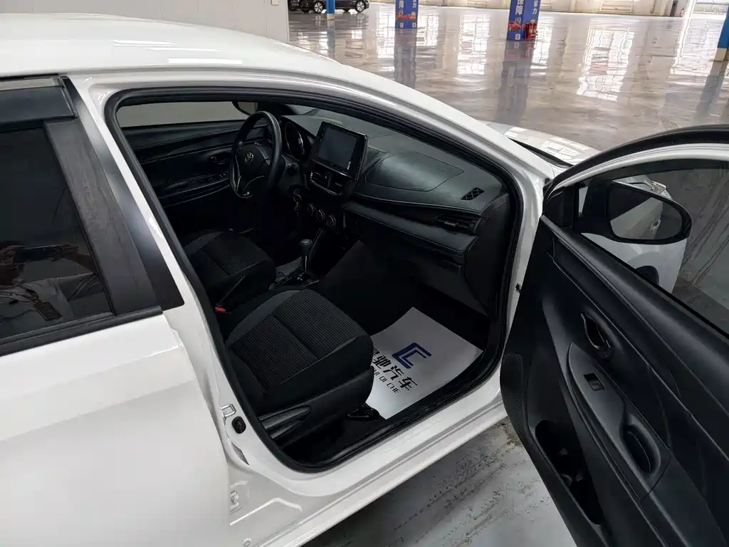 Toyota Vios 2021 — фото 16