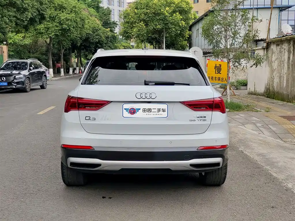 Audi Q3 2021