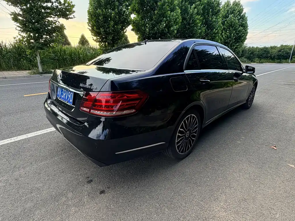 Mercedes-Benz E-Class 2014
