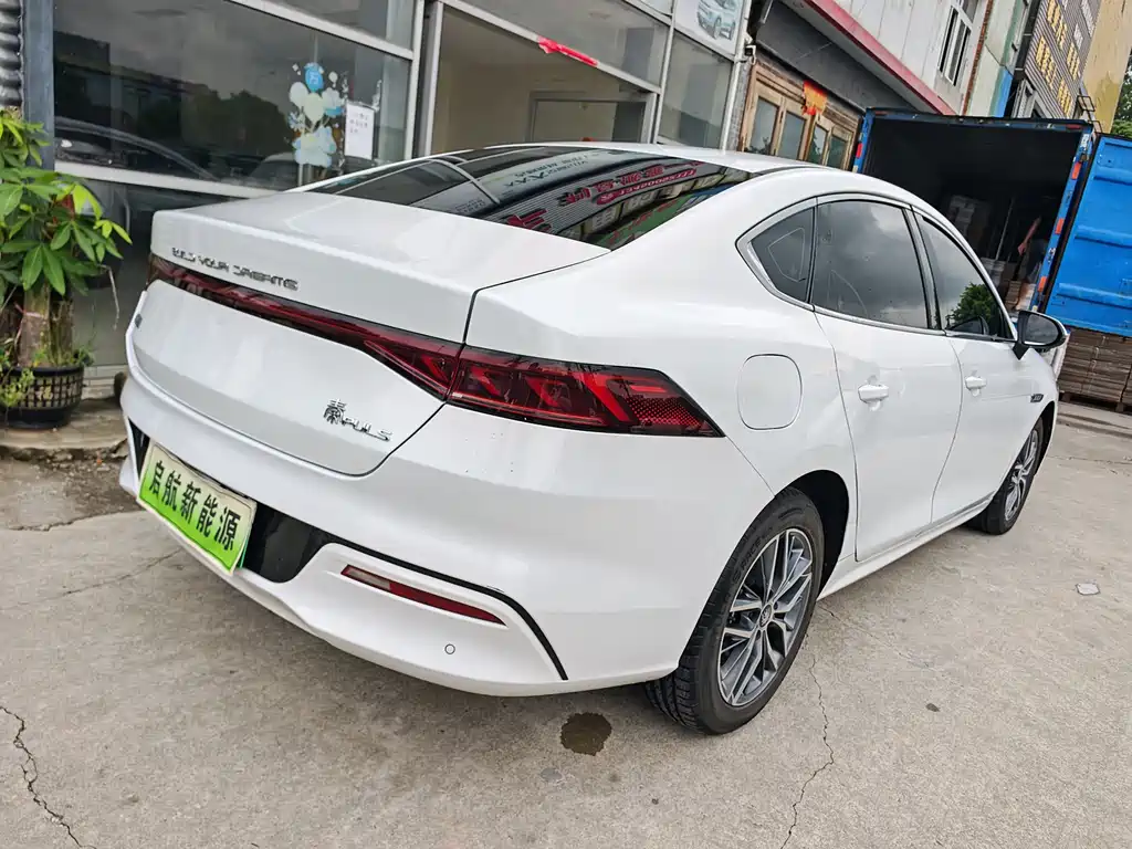 BYD Qin PLUS 2023 — фото 10
