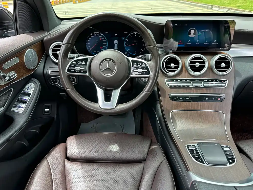 Mercedes-Benz GLC 2021 — фото 14