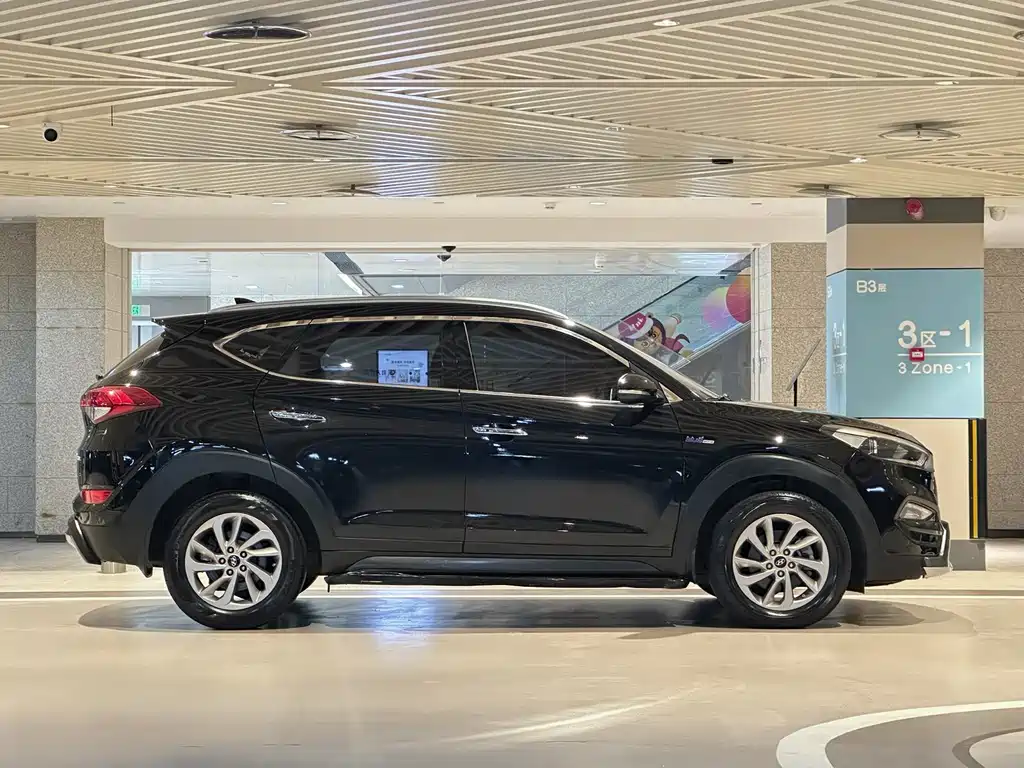 Hyundai Tucson 2016 — фото 8