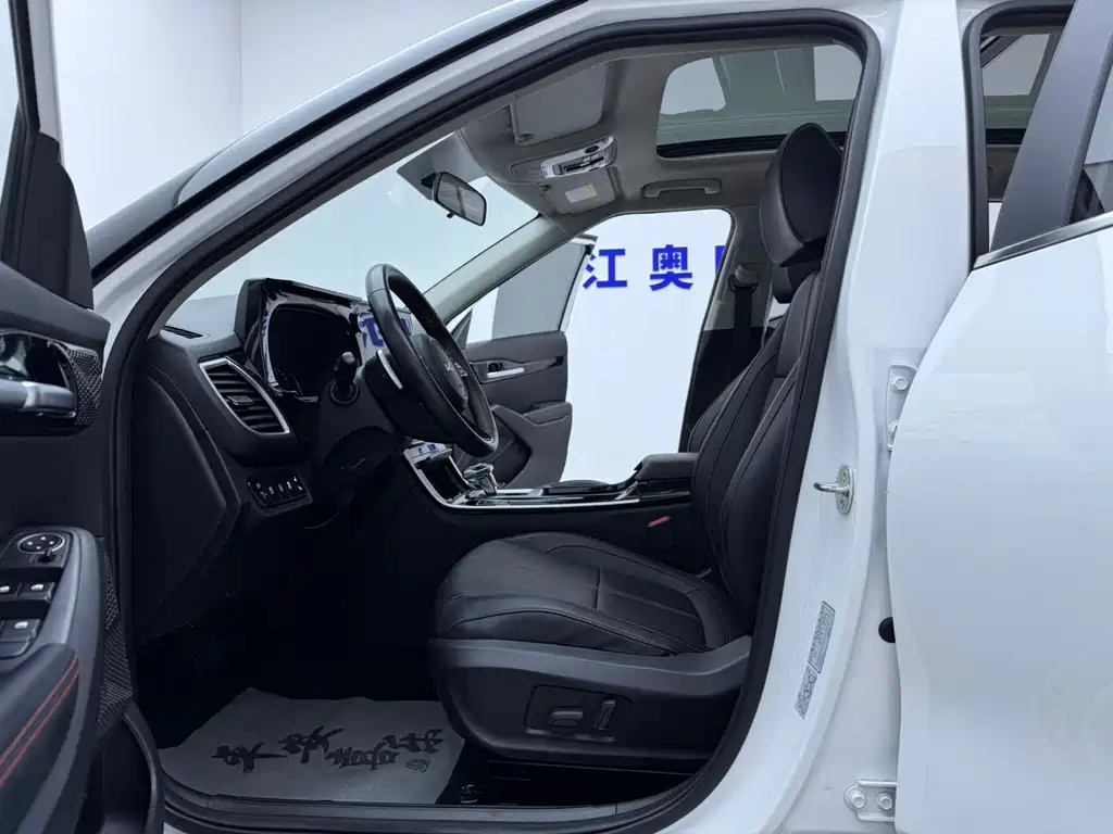 Kia KX3 2023 — фото 5