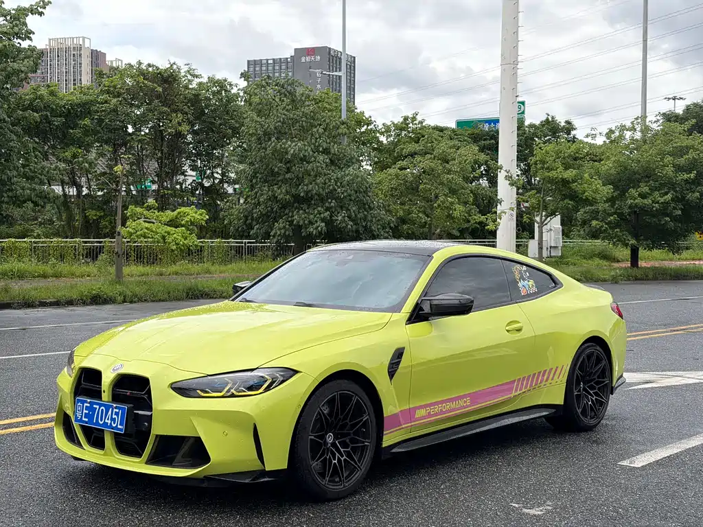 BMW M4 2023 — фото 1