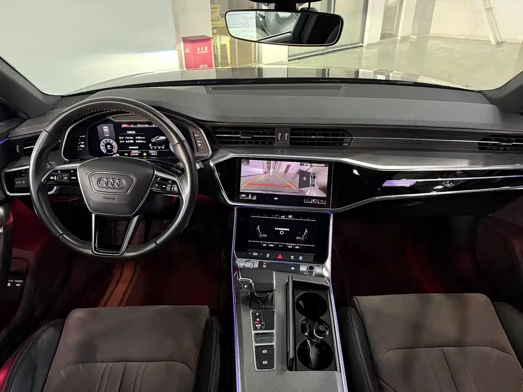 Audi A6L New Energy 2021 — фото 12