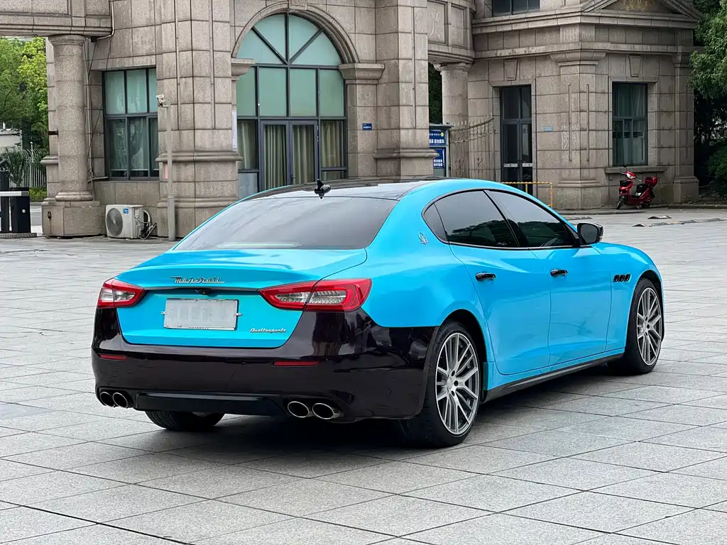 Maserati Quattroporte 2017 — фото 9