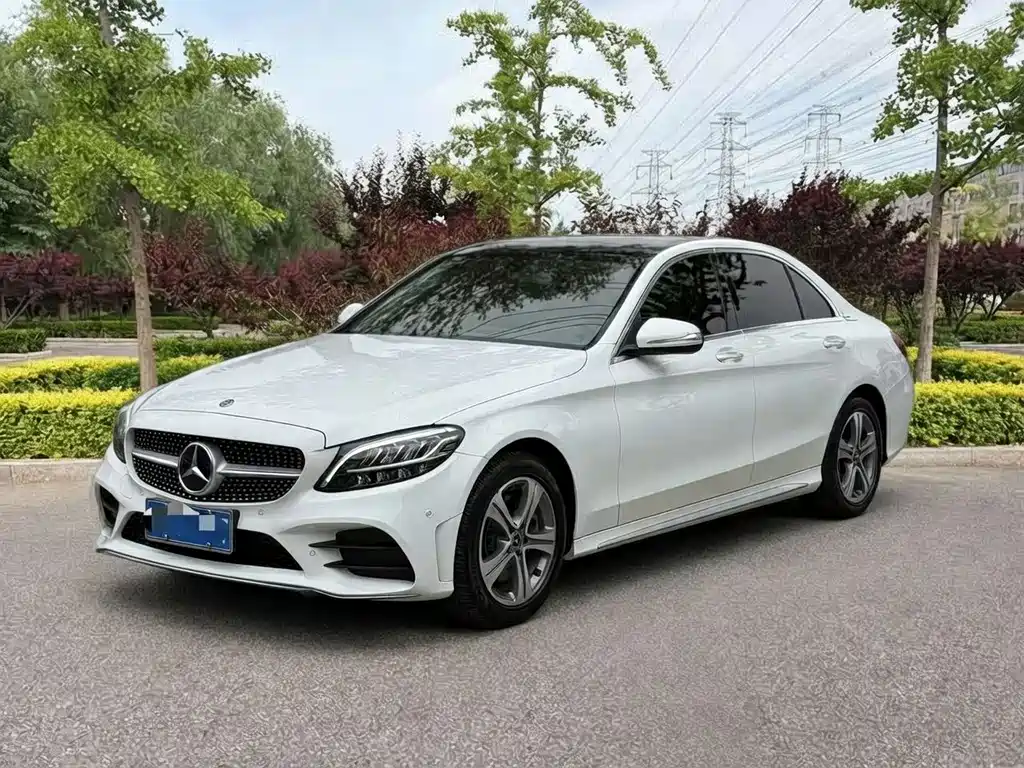 Mercedes-Benz C-Class 2019 — фото 1