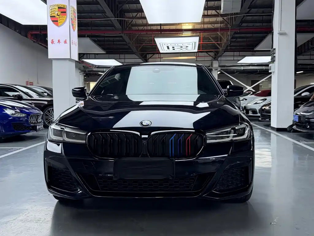 BMW 5 Series 2022
