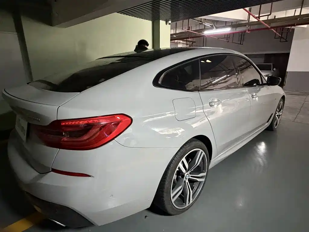 BMW 6 Series GT 2022 — фото 2