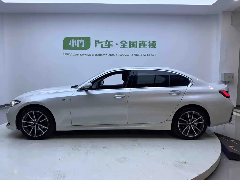 BMW 3 Series 2023