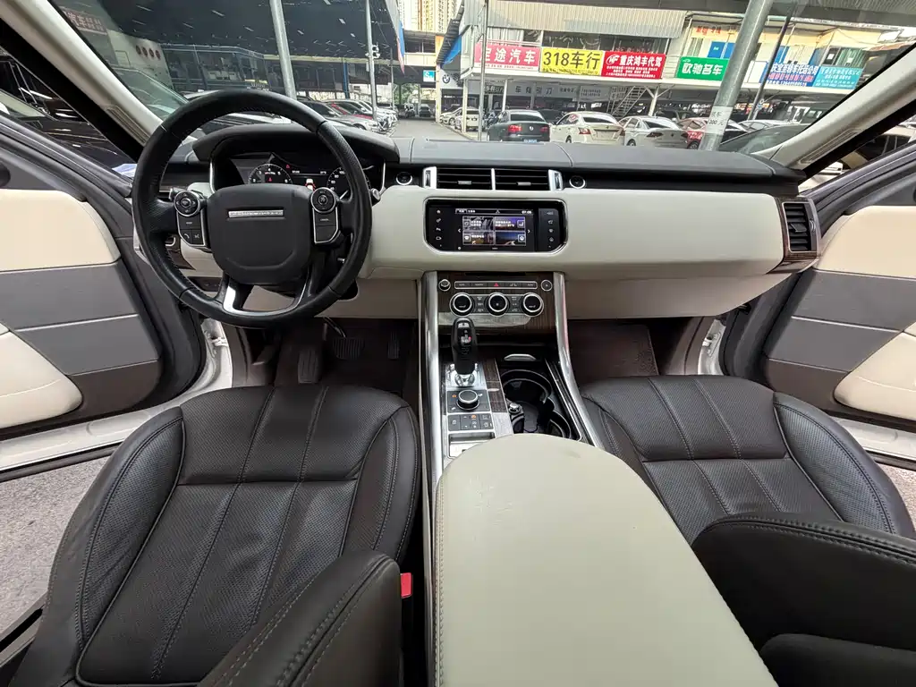 Land Rover Range Rover Sport 2016 — фото 22