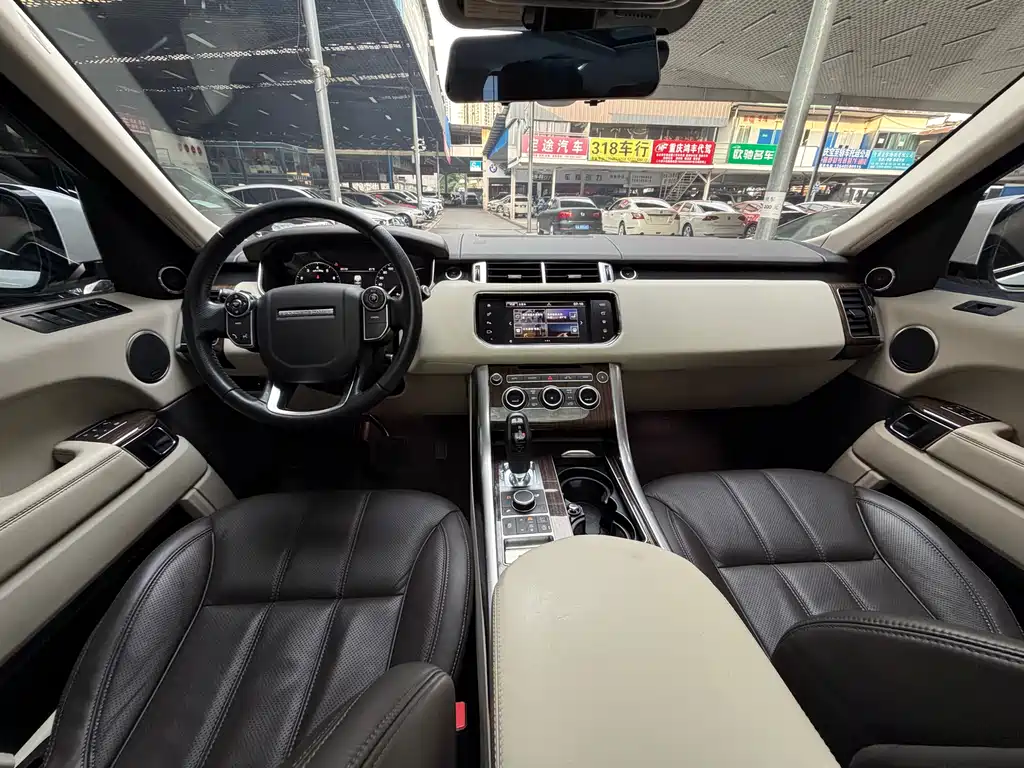 Land Rover Range Rover Sport 2016 — фото 33