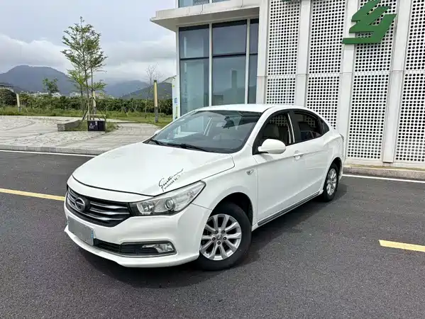 GAC Trumpchi GA3S Vision 2016