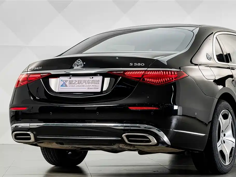 Mercedes-Benz S-Class 2023