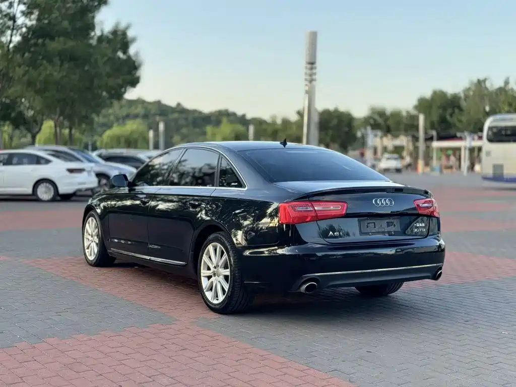Audi A6L 2015 — фото 6